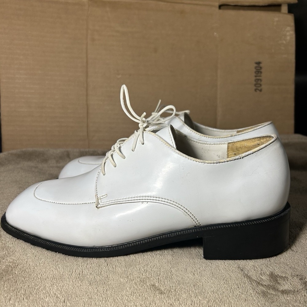 Perry Ellis Evening Mens Size 10 M White Faux Patent Square Toe Dress Shoes